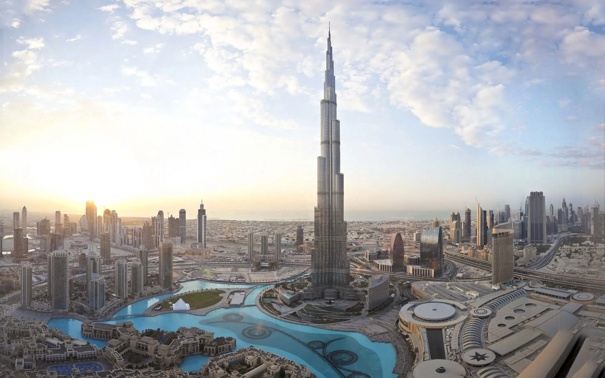 Burj Khalifa: The World’s Tallest Skyscraper in Dubai